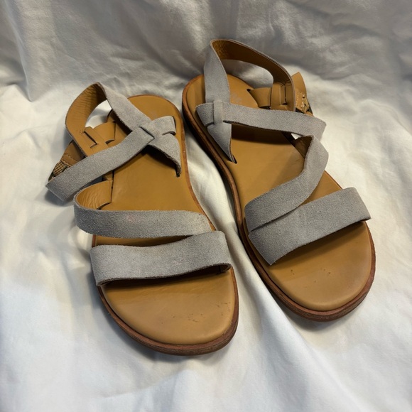 Kork-Ease Shoes - Kork Ease Nogales Sandals Size 8 Grey Suede Comfort Shoes Womens Flats Leather